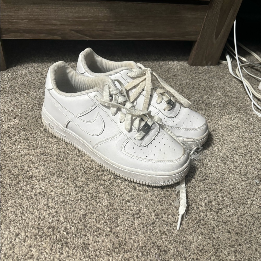 Nike Women’s Airforce 1’s
